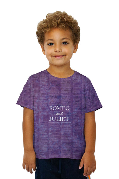Kids William Shakespeare Literature - "Romeo And Juliet" (1597) Kids T-Shirt