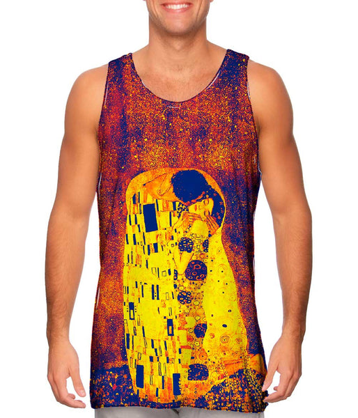 Pop Art Pop Art Klimt - "The Kiss Blue And Yellow" (1907)&nbsp;Mens Tank Top