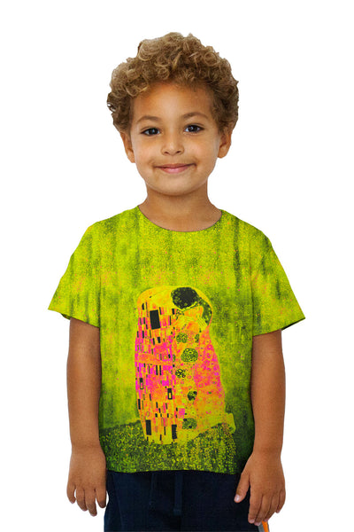 Kids Pop Art Klimt - "The Kiss Yellow" (1907)&nbsp;Kids T-Shirt