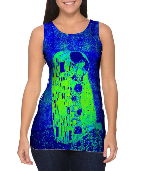 Pop Art  Pop Art Klimt - "The Kiss Blue And Green" (1907) Womens Tank Top