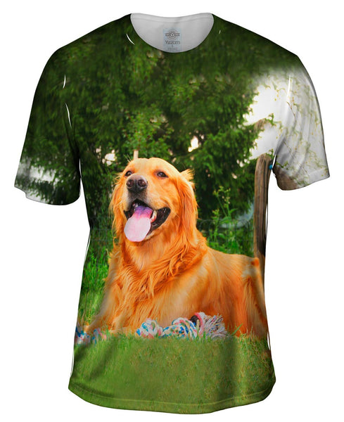 Golden Lab With Rope Toy Mens T-Shirt