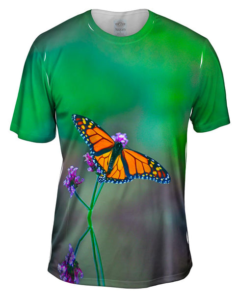 Pretty Monarch Butterfly Mens T-Shirt