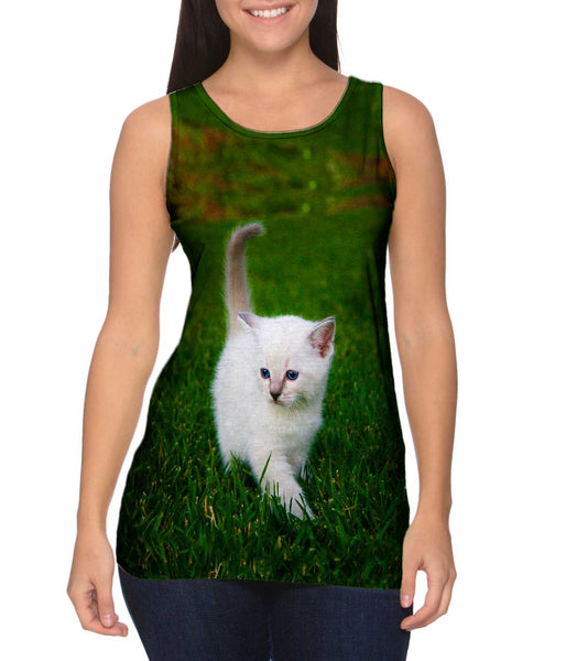 White Lawn Kitty Cat&nbsp;Womens Tank Top