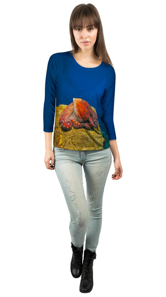 Sitting Octopus Underwater&nbsp;Womens 3/4 Sleeve