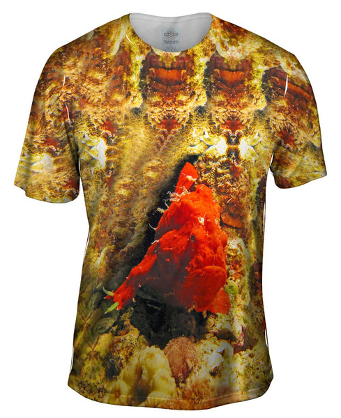 Frog Fish Underwater&nbsp;Mens T-Shirt