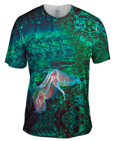 Hooded Cuttlefish Squid Underwater Mens T-Shirt