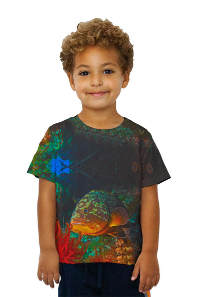 Kids Timide Fish Underwater Kids T-Shirt