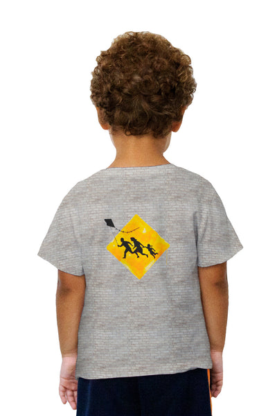 Kids Graffiti Banksy Family Kite Flying Kids T-Shirt