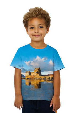 Kids Eilean Donan Castle Scotland