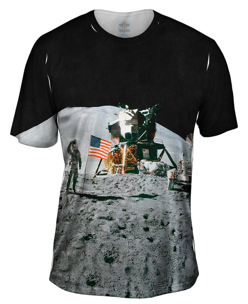 Apollo 15 Flag On Moon Space Mens T-Shirt