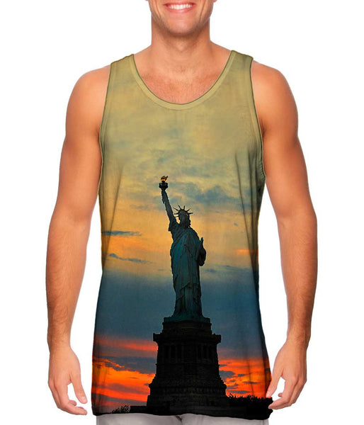 Statue Of Liberty Golden Sunset Mens Tank Top