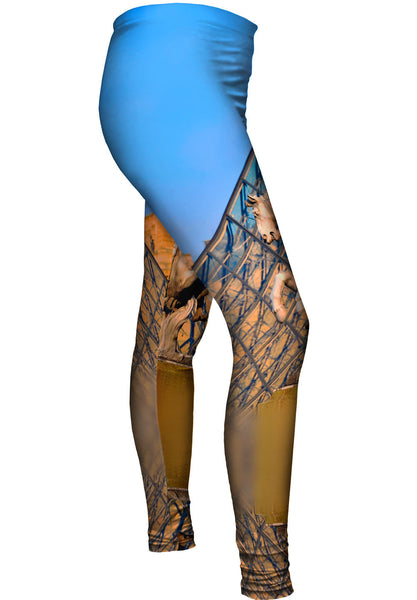 Louvre Statue Rising Womens Leggings