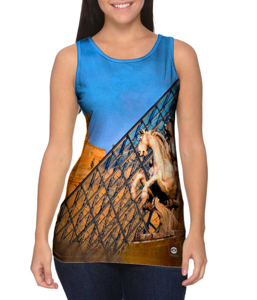 Louvre Statue Rising&nbsp;Womens Tank Top