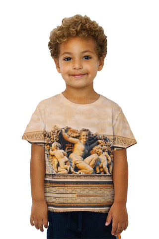 Kids Statues At Play In Glee