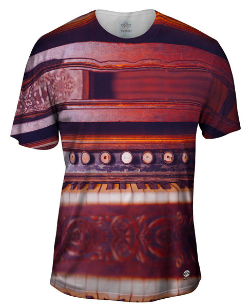 Old Rustic Organ Piano&nbsp;Mens T-Shirt