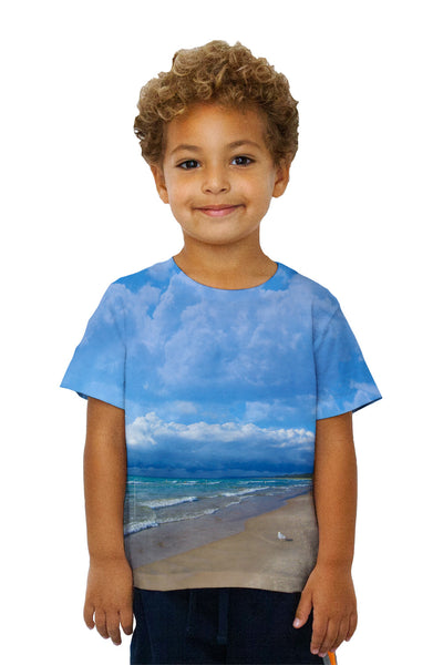 Kids Chilly Morning Walk Kids T-Shirt